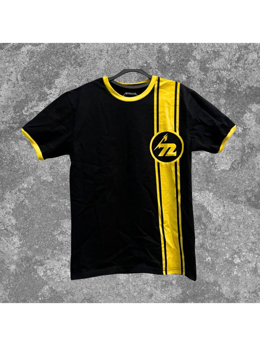 Metallica M72 World Tour 2025 T-Shirt Rock Black Yellow Band Tee Mens Small USA